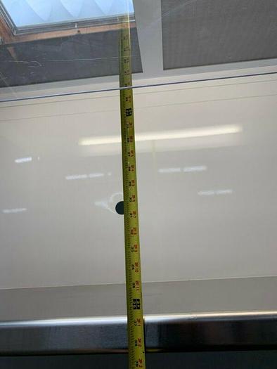 Used Terra Universal 2001-69 ValuLine Vertical 30" x 36" x 73" Laminar Flow Station