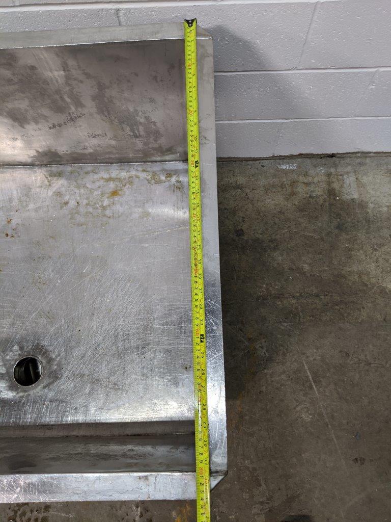 Used 80 Gallon Rolling Square Tank