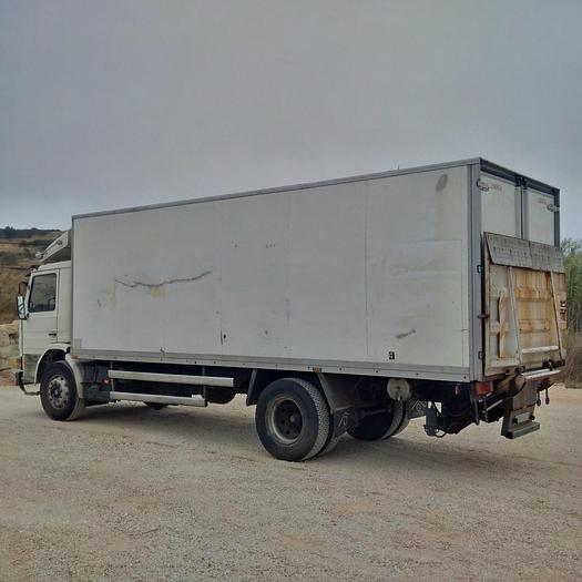 Usado 1991 SCANIA P 93M 220 box lorry