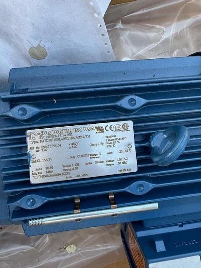 SEW-EURODRIVE GEAR MOTOR WA19 MOD K47DRE100L4BE5HR/ASB4/TH 1735 TO 164 RPM 3 HP
