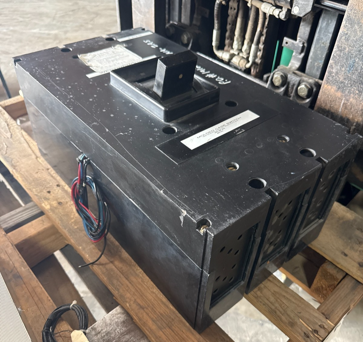 Refurbished Westinghouse 2000 AMP BREAKER PC32000F 2KA PC FRAME 3P 600V 2000 A TRIP 2YW9