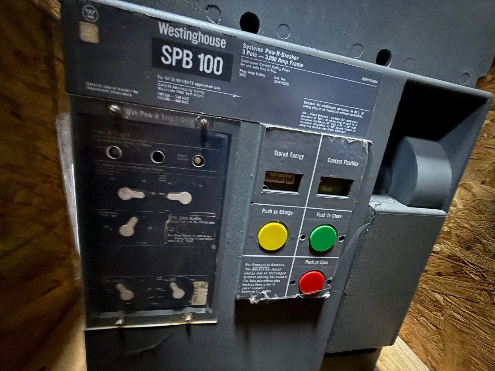 Refurbished BREAKER WESTINGHOUSE MODEL SPB100-30SPB3000 3000 AMP POW-R-BREAKER 3000 AMP