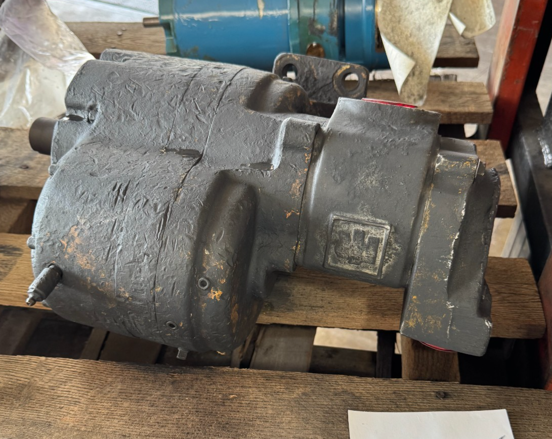 INGERSOLL RAND HYDRAULIC PUMP WW4 WW5 EE2