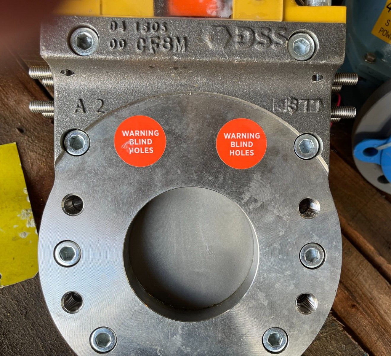 4" 150 KNIFE GATE W PHENOLIC BLADES 316 SS DSS VALVES SV1S04-SS-SS-AF/1-HW-S43