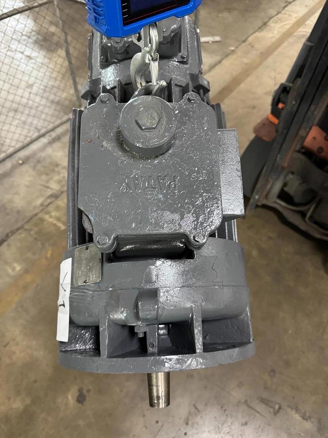PATAY CRANE MOTOR Y1 Y2 7 HP MODEL FLSB 160M6 B5 1200 RPM 254/440 V 3PH 42/20AMP