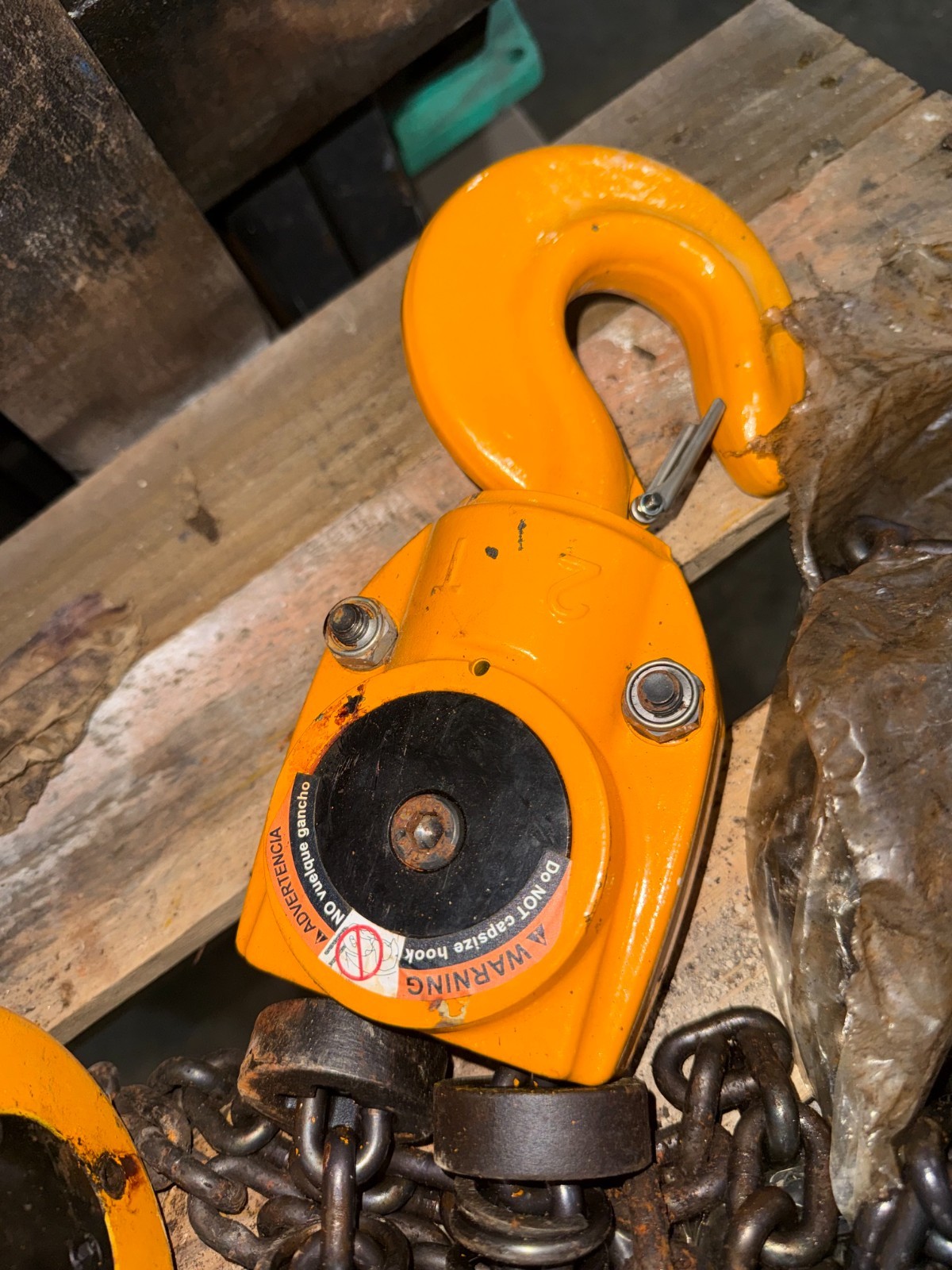 Used Harrington Pneumatic Hoist 2 Ton TCK2000-P2  WITH TROLLEY 2YR3-9