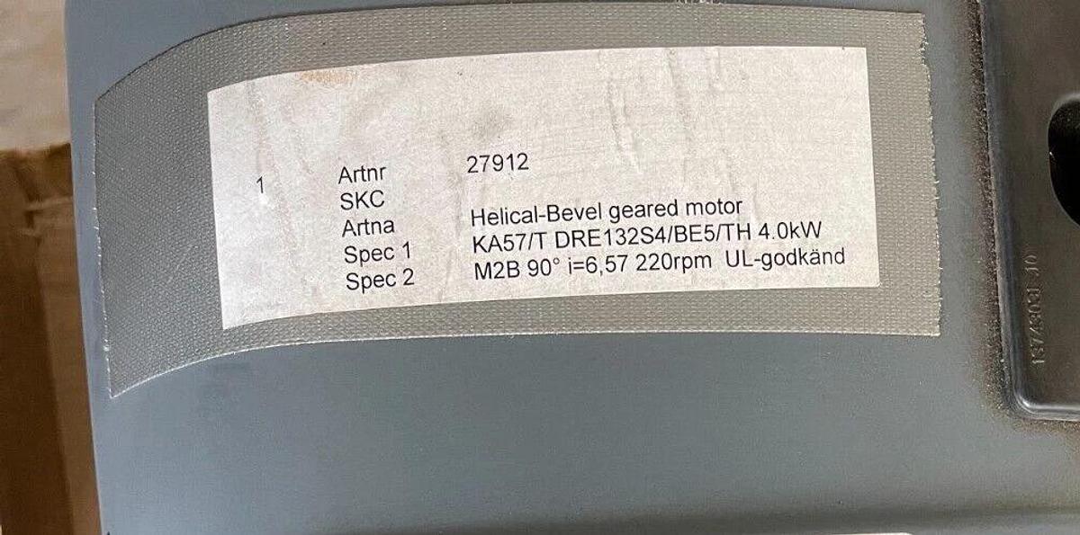 Sew Eurodrive Gearmotor 4 KW 277/480 V 1765 / 269 RPM KA57/T DRE132S4BE5/TH