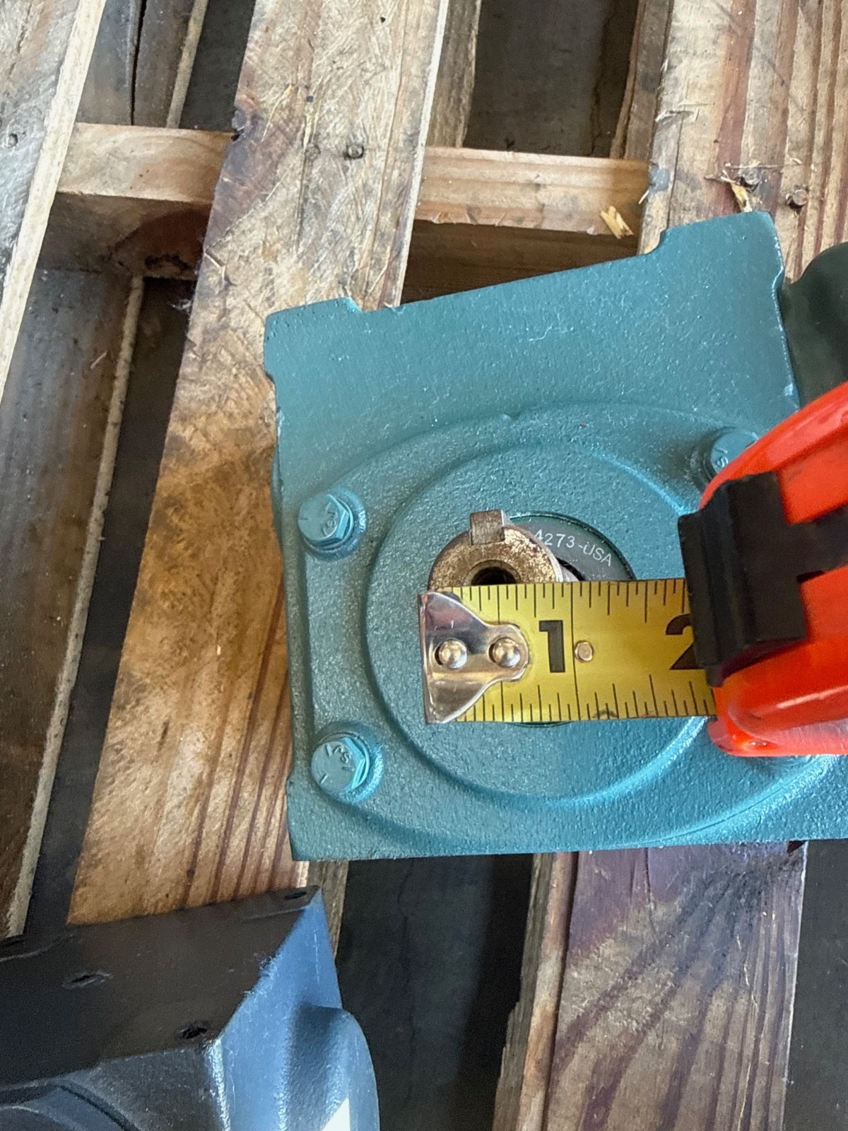TIGEAR/2 BALDOR GEAR REDUCER 1XRE MOD 20Q20L56 1750 RPM 20 TO 1 RATIO 1.34 HP MA