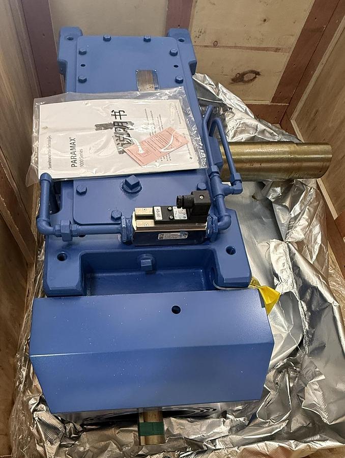 SUMITOMO PARAMAX GEAR REDUCER 3AJ4 MODEL PVA9050R2R-RRF-5.587 RATIO 150 HP