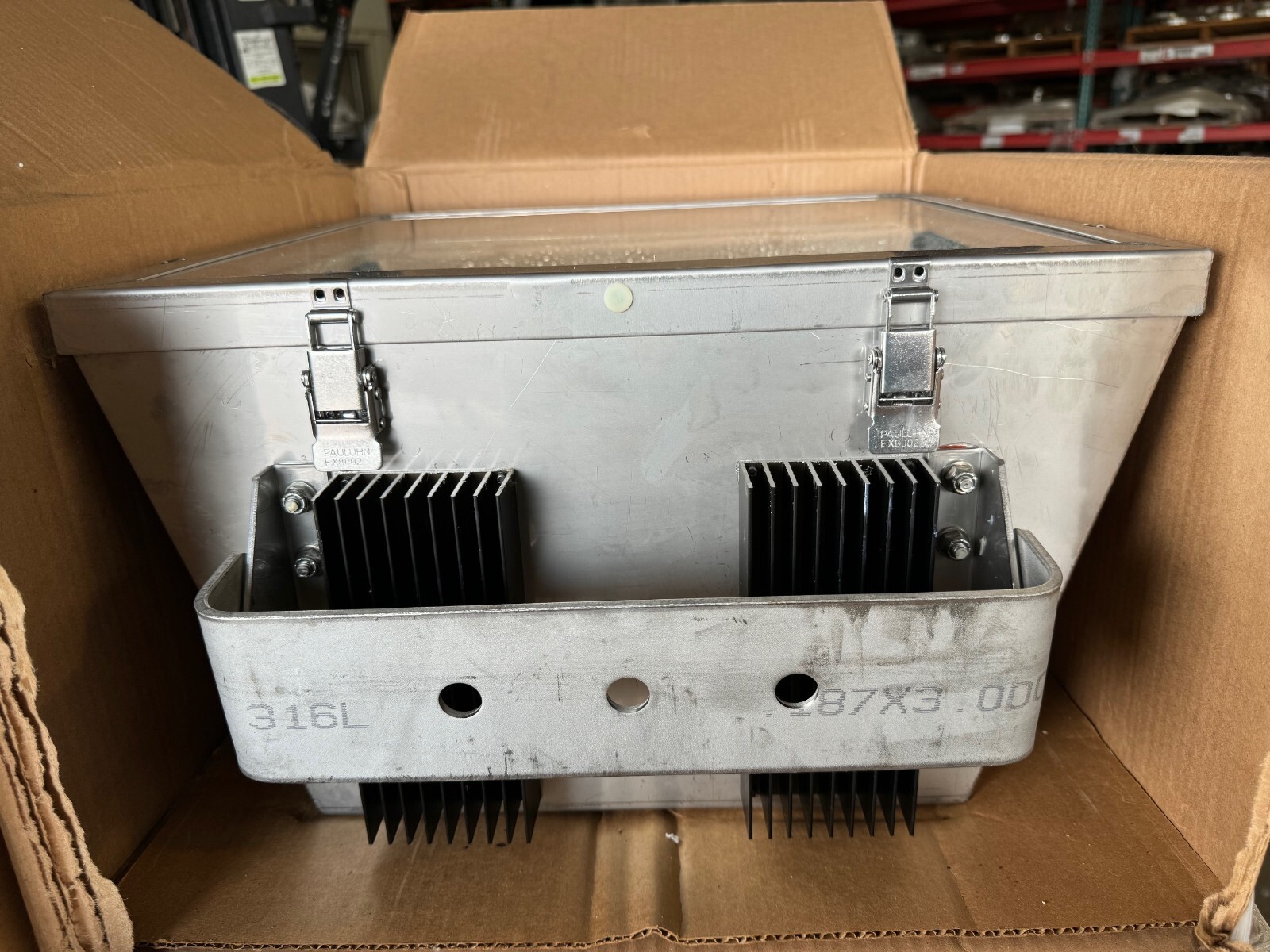Flood Light COOPER PAULHN NHIDPS4IB EXPLOSION PROOF 400 WATT STAINLESS