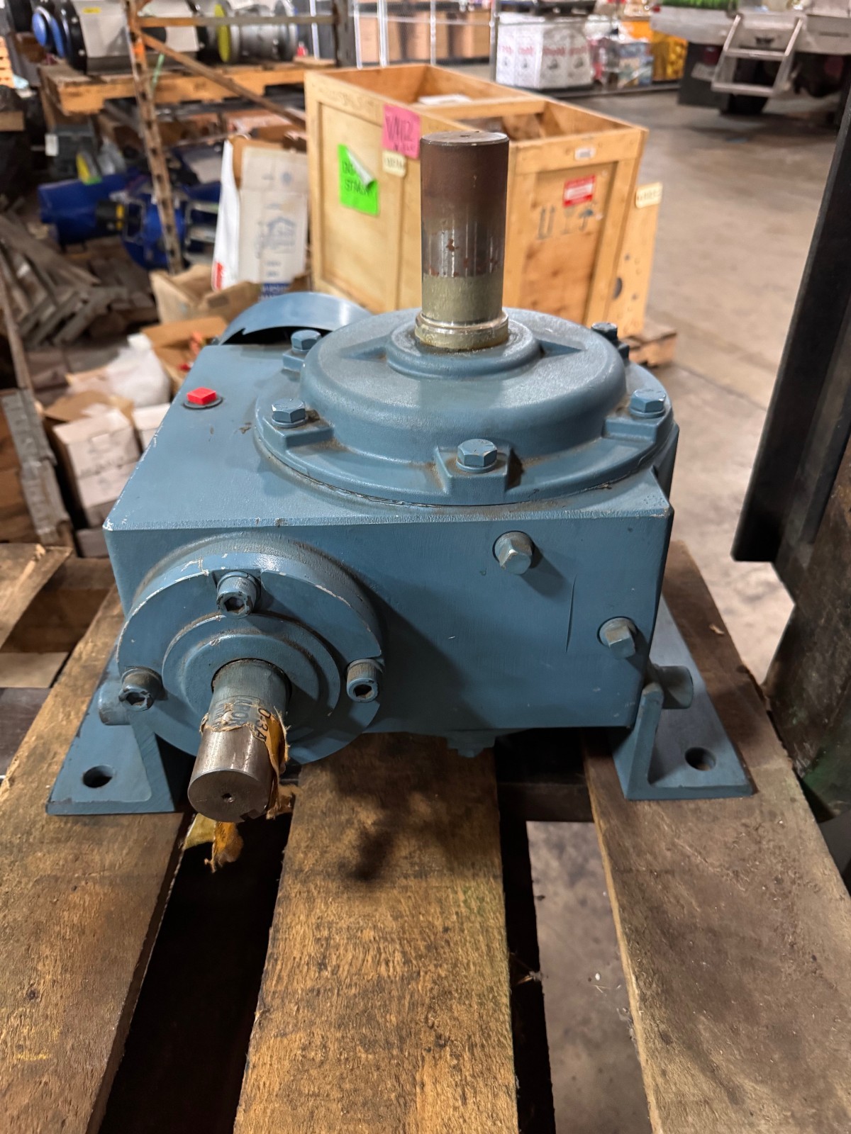 REGAL-BELOIT GEAR REDUCER 1XOB MODEL 500B403/V 10 TO 1 RATIO