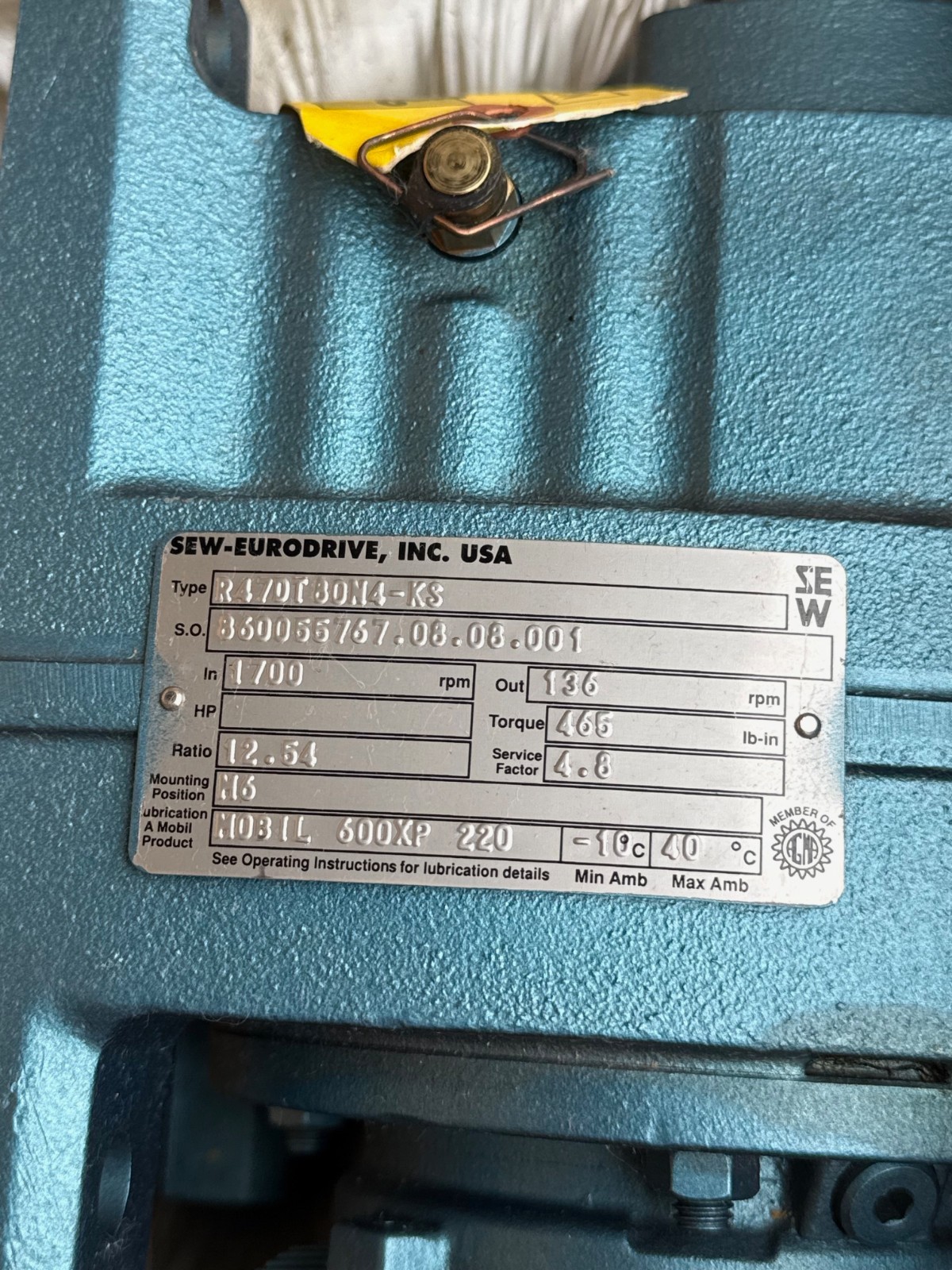 SEW-EURODRIV GEAR MOTOR 1XNA MOD DFT80N4-KS R47DT80N4-KS  1700 TO 136 RPM