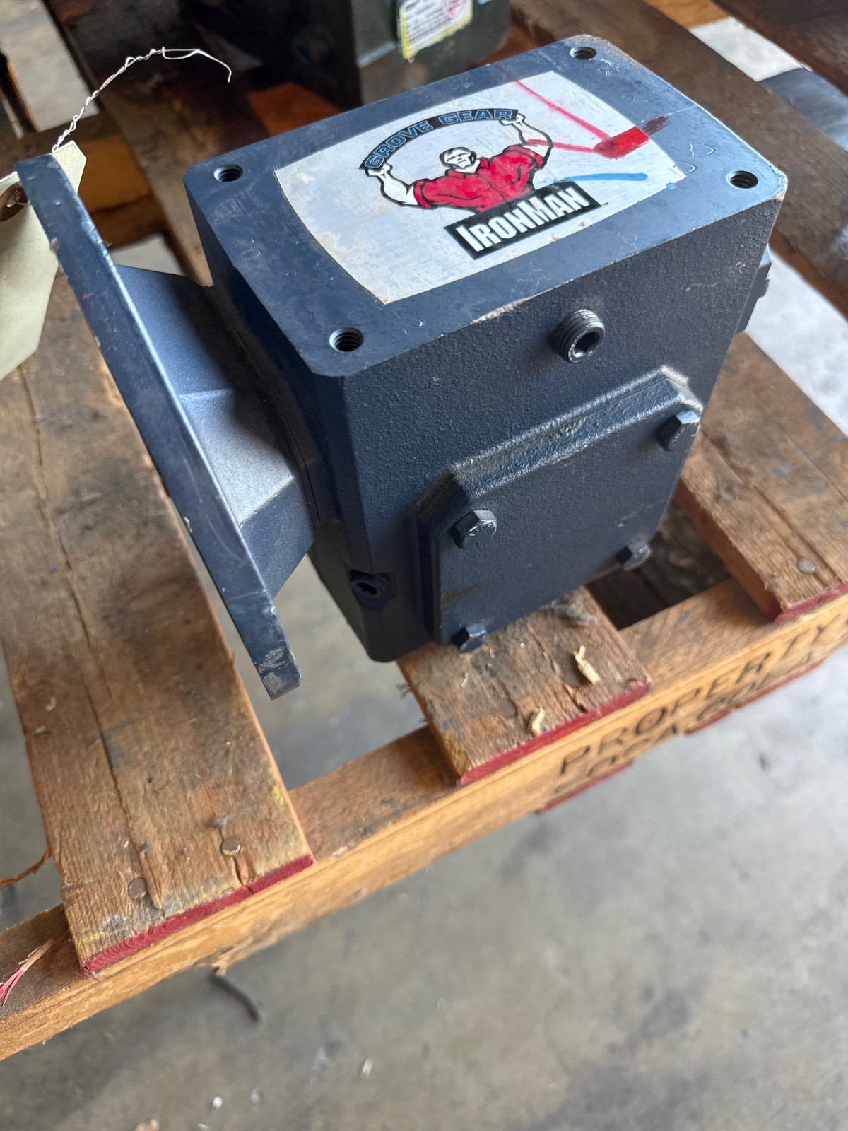 IRON MAN GROVE GEAR REDUCER 1XQJ 1XVJ 1XWF 1XTE MOD GR-BMQ-821-12.5-R-56