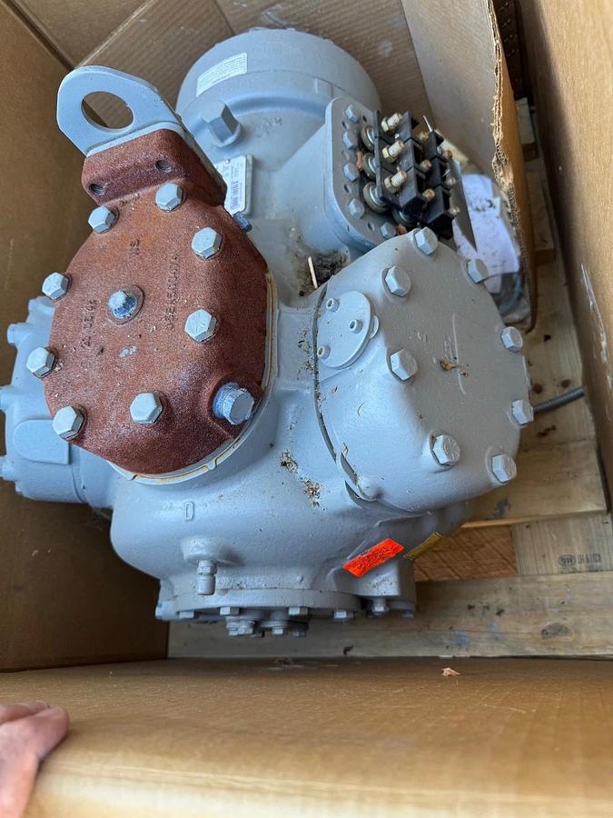CARLYLE 25 TON COMPRESSOR 06ET565360 WA10A 208/230/460 V 1800 RPM