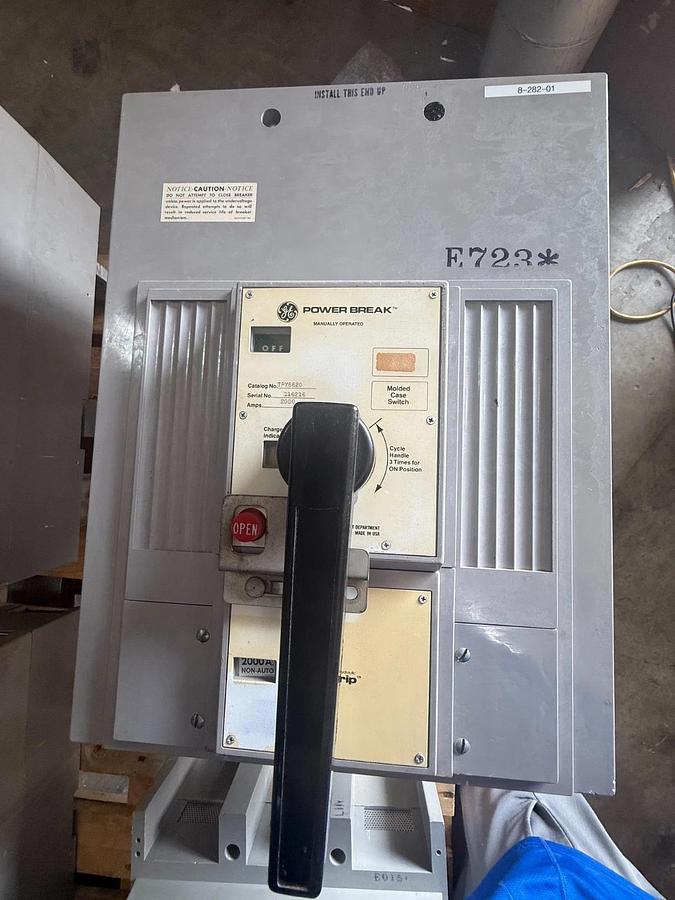 Refurbished General Electric 2000 AMP Power Break I BREAKER MODEL TPY6620  W MagneTrip 2YX1