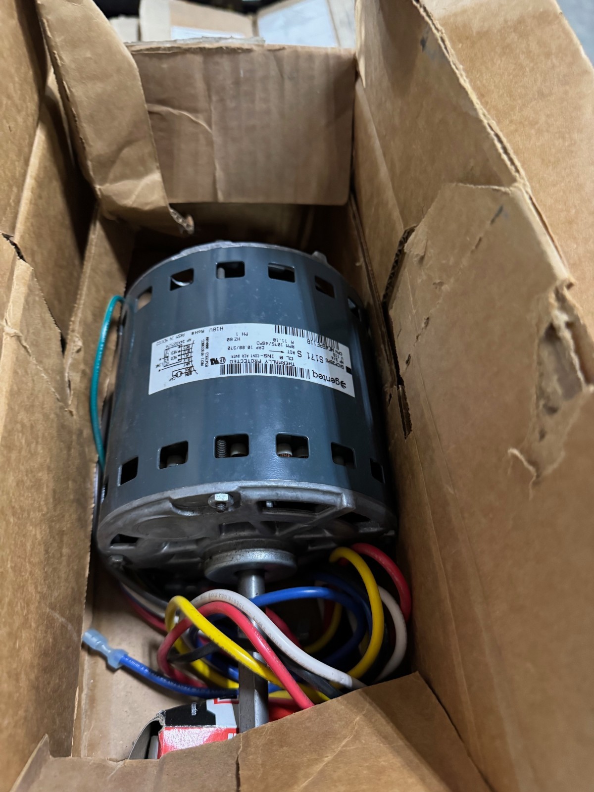 Carrier Genteq Motor 3/4 HP Model HC 45AE 118 VA14H 115 V 1075 RPM frame 39