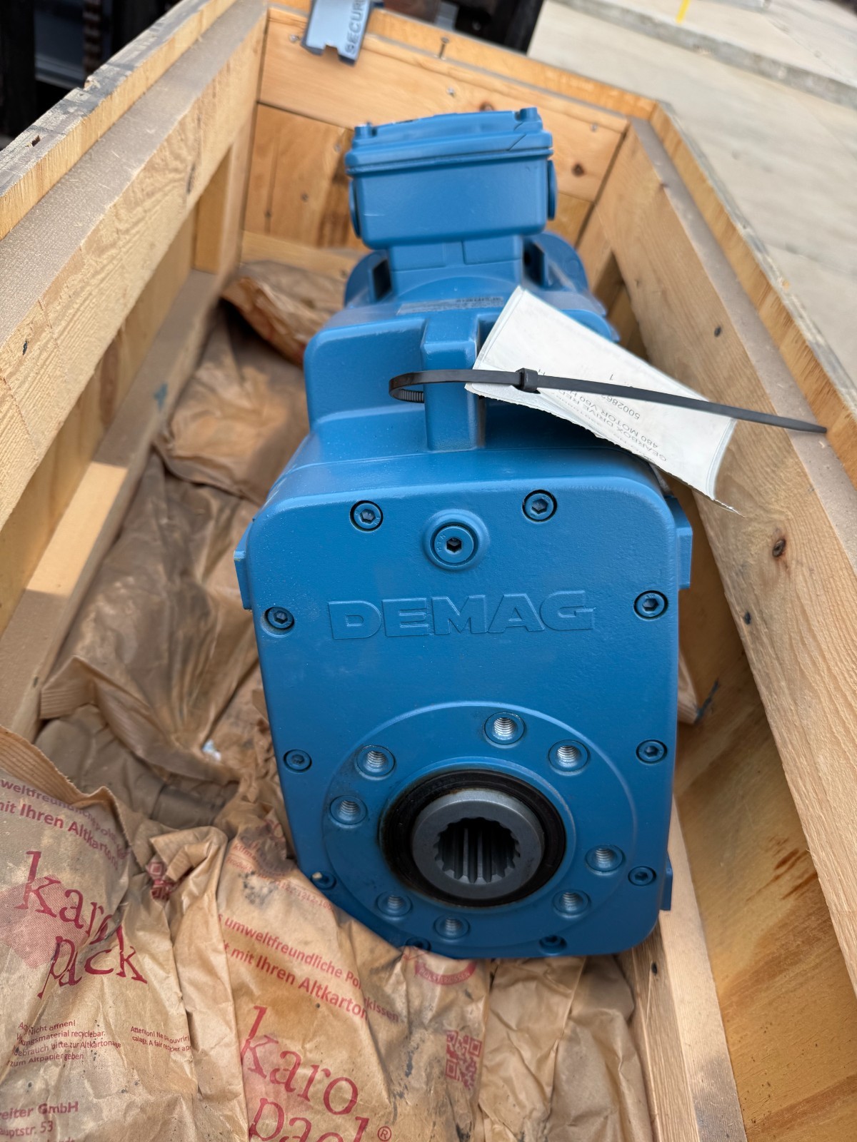DEMAG CRANE GEAR MOTOR 9 .15 HP HH2 KBF 90 A12/2 500-240/3250-120 RPM