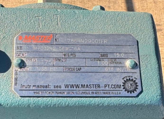 MASTER POWER TRANSMISSION GEAR MOTOR XA19 M703242 56WG16A 1750 RPM IN 15 TO 1