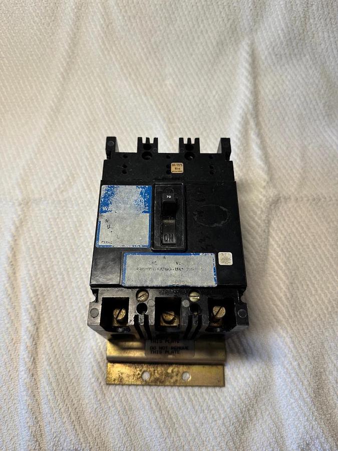 70 AMP WESTINGHOUSE POWER CURRENT LIMITING CIRCUIT BREAKER  ZZ2  600 V 3 POLE
