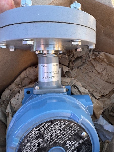 UNITED ELECTRIC TRANSMITTER XC8 MODEL J120K-542 M201 50-5" WCD