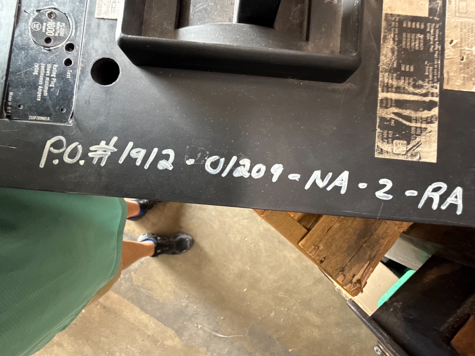 Refurbished Westinghouse 2500 AMP BREAKER PC32500F 2KA PC FRM 3P 600V 1600 A TRIP 2YW3 2YW4