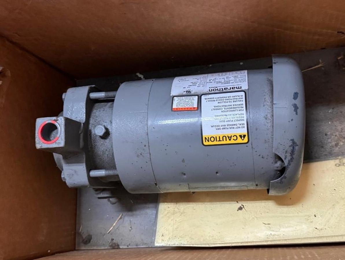 BELL & GOSSETT PUMP ZK1 402 1/8 HP 180001 20 GPM 20 PSI 825 RPM 400/460V 3