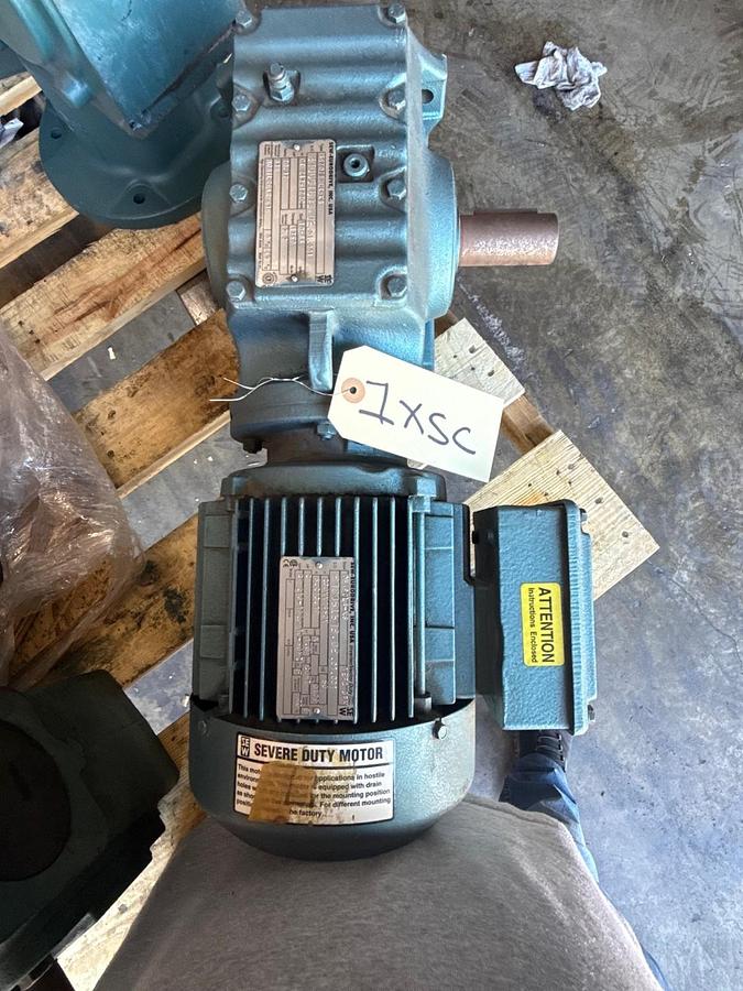 SEW-EURODRIVE GEAR MOTOR 1XSC MOD S67/DT90L4-KS 1720-213 TO 10-84 RPM 2 HP