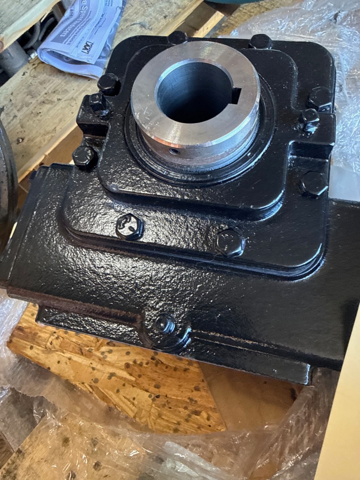 WINSMITH GEAR REDUCER 1XSD MODEL E26MSFS 1750 RPM IN 15 TO 1 RATIO INPUT HP 3.42