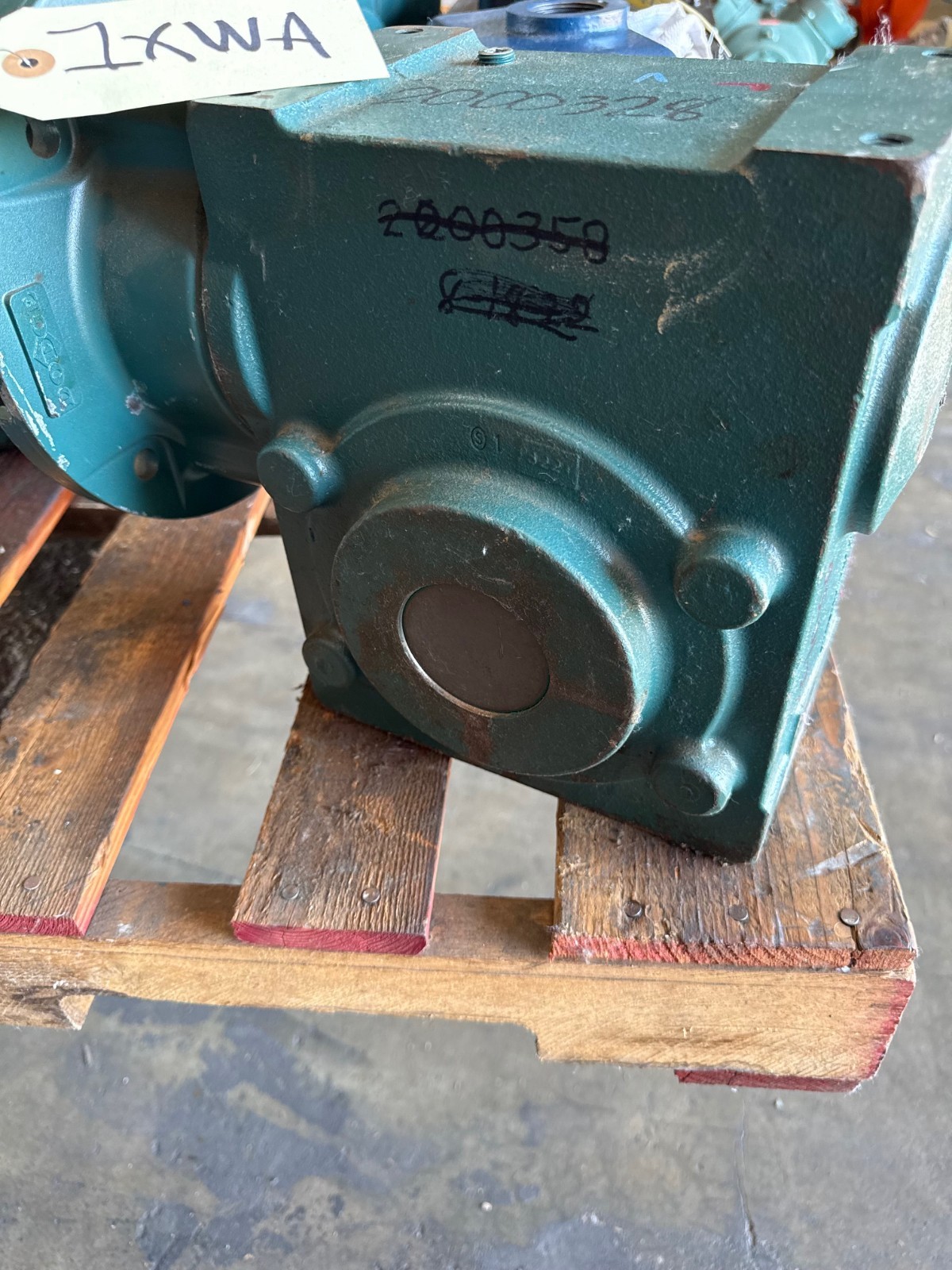 TIGEAR/2 BALDOR GEAR REDUCER 1XWA MOD 35Q20L18 1750 RPM 20 TO 1 RATIO 5.79 HP