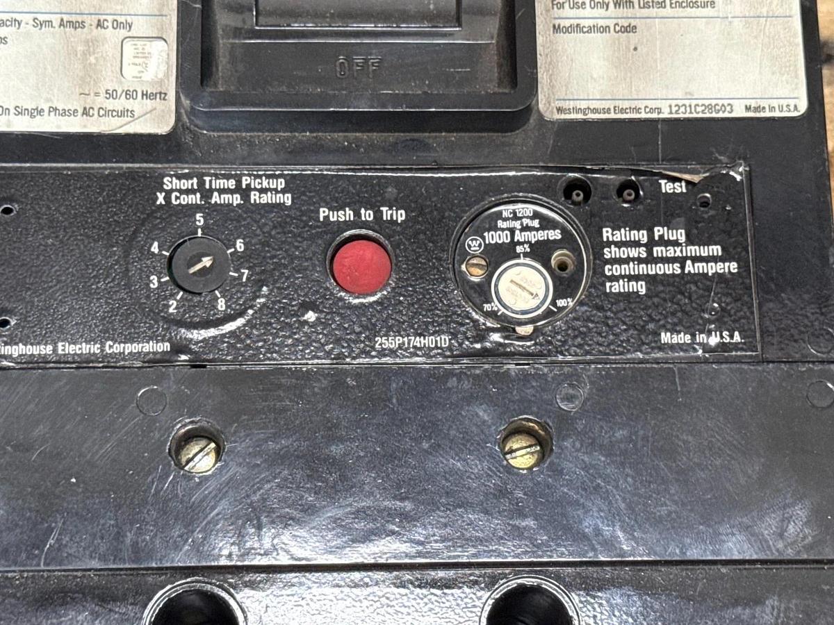 Refurbished WESTINGHOUSE SELTRONIC 1200 AMP 600 V BREAKER HNC31200F FRAME HNC 1200A 2YU1 2