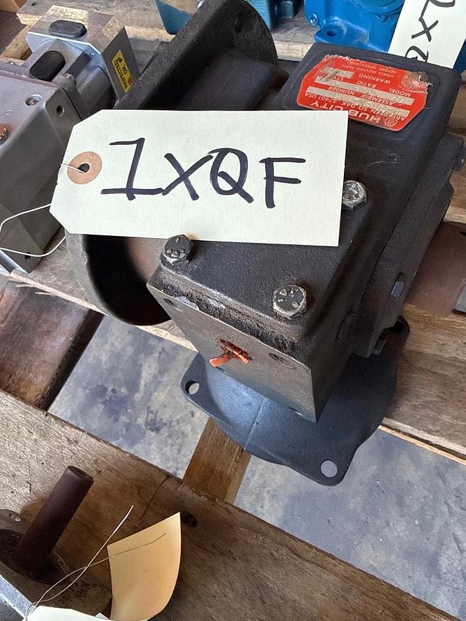 HUB CITY GEAR REDUCER 1XQF MOD 21860/1L 60 TO 1 RATIO STYLE 00010