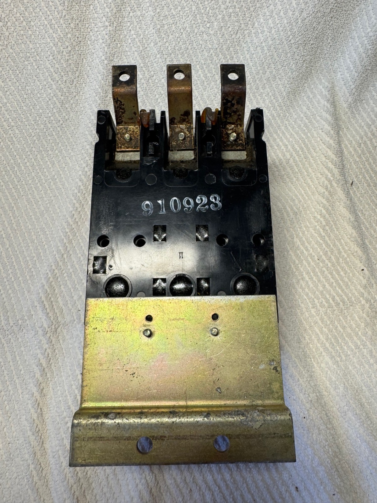 70 AMP WESTINGHOUSE POWER CURRENT LIMITING CIRCUIT BREAKER  ZZ2  600 V 3 POLE