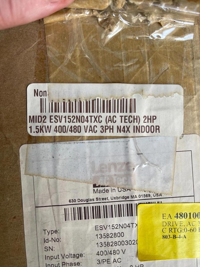 AC MOTOR DRIVE 2 HP 3PH NEMA 400/480 V NX4 INDOORES LENZE AC TECH V152N04TXC