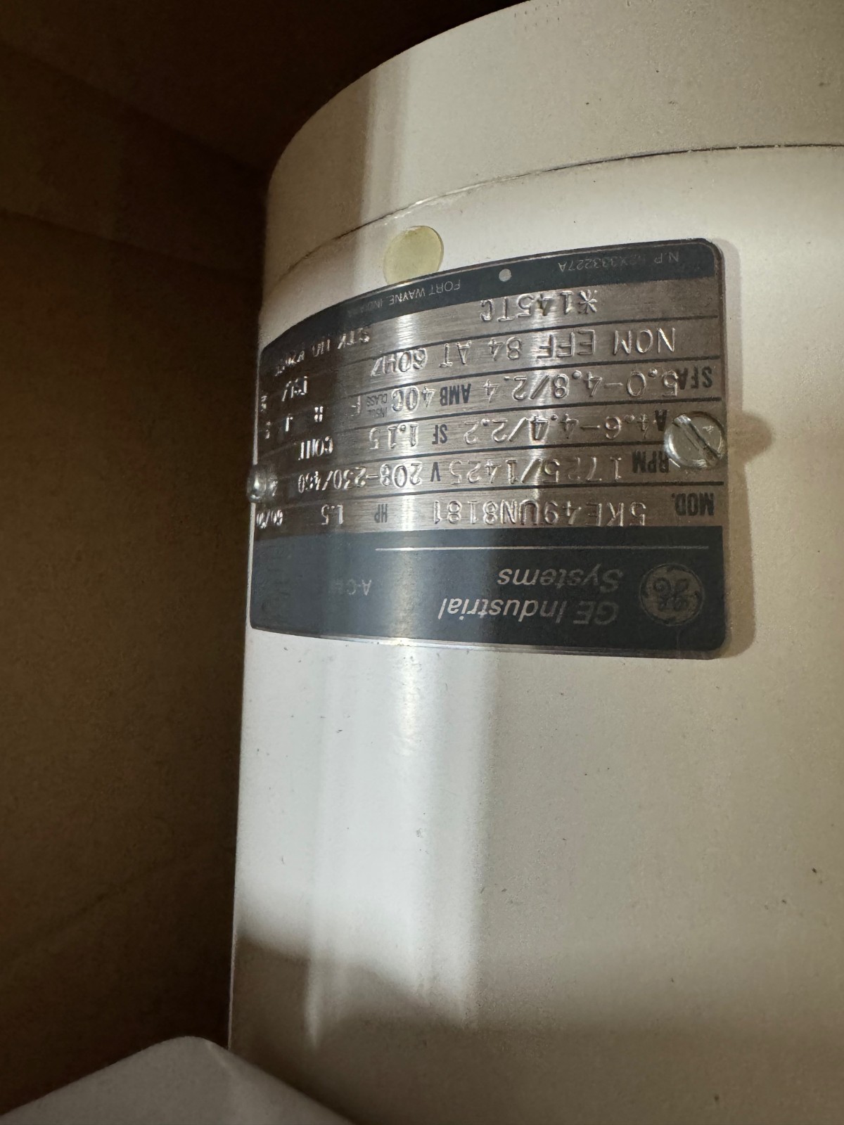 GE 11/2 HP MOTOR AD5A K2055 5KE49UN8181 1725/1425 RPM 208/230/460 V 4.6/2.2 AMP