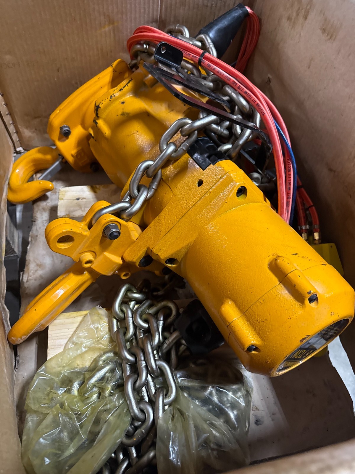 Used Harrington Pneumatic Hoist 6 Ton TCK6000-P2  WITH TROLLEY 2YQ2-7 2RY2