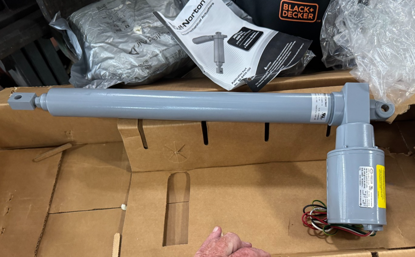 DUFF NORTON LINEAR ACTUATOR YY5 MODEL SPB6405-18" STROKE 115 V 500 LB CAPACITY