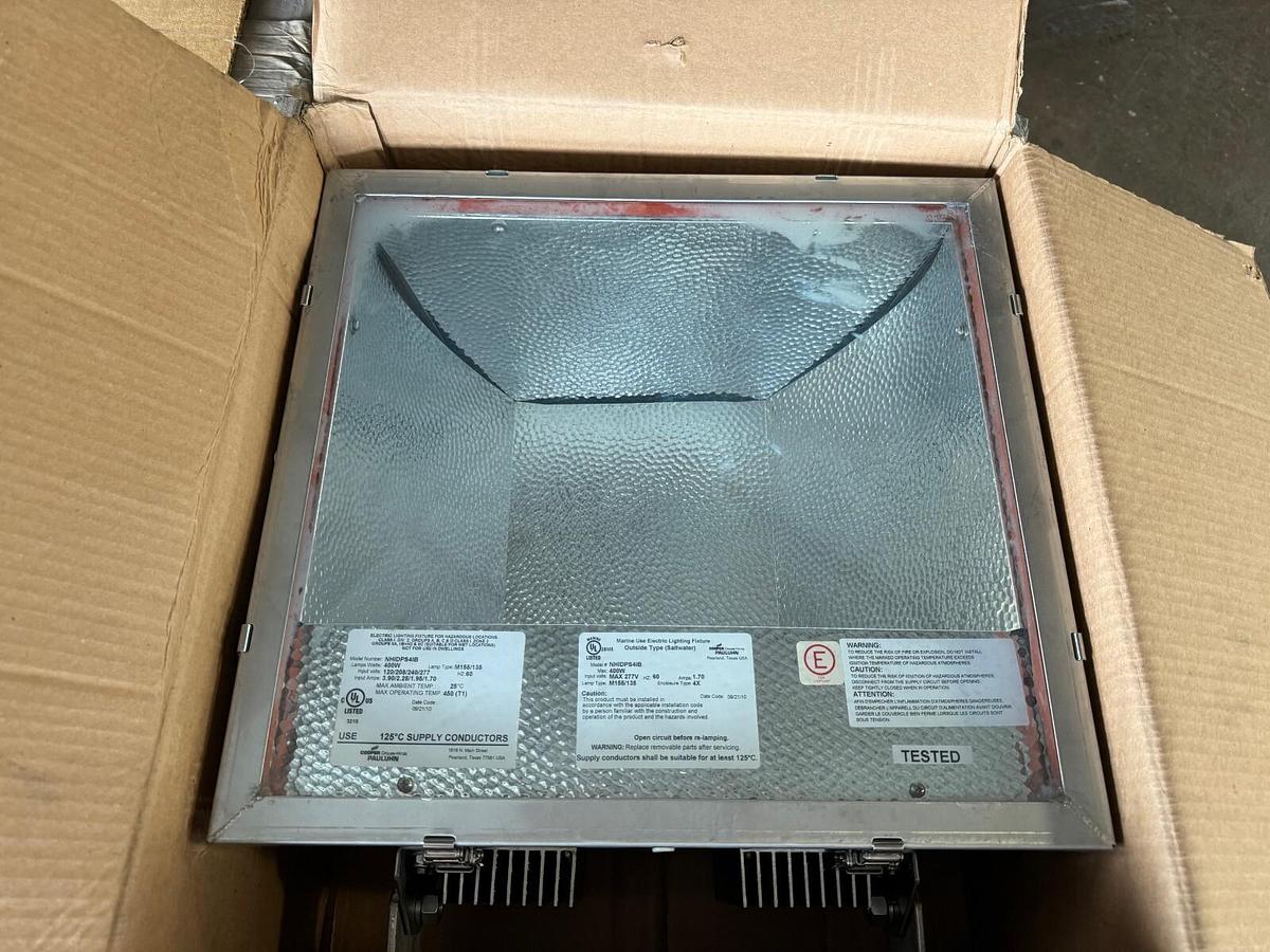 Flood Light COOPER PAULHN NHIDPS4IB EXPLOSION PROOF 400 WATT STAINLESS