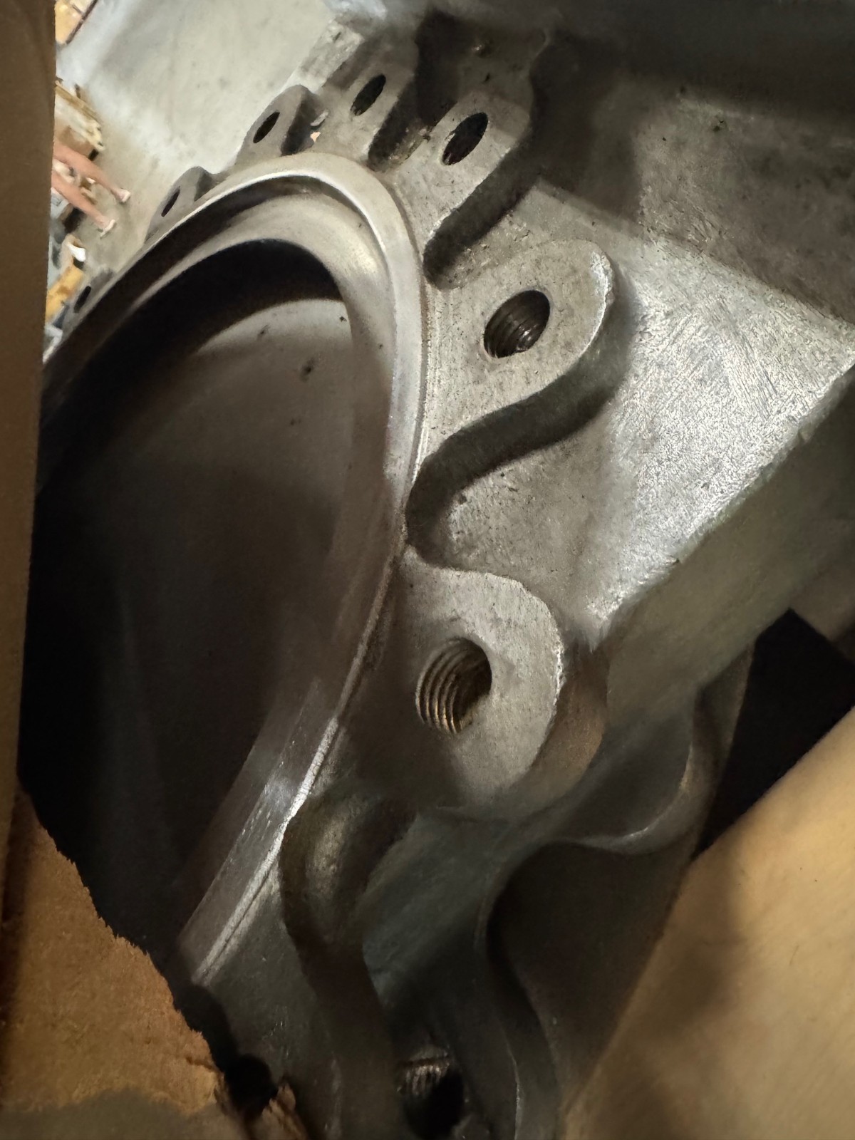 DEZURICK 16" 150 LUG KNIFE GATE VALVE VA8 9 316 SS BODY AND WEDGE WITH ACTUATOR