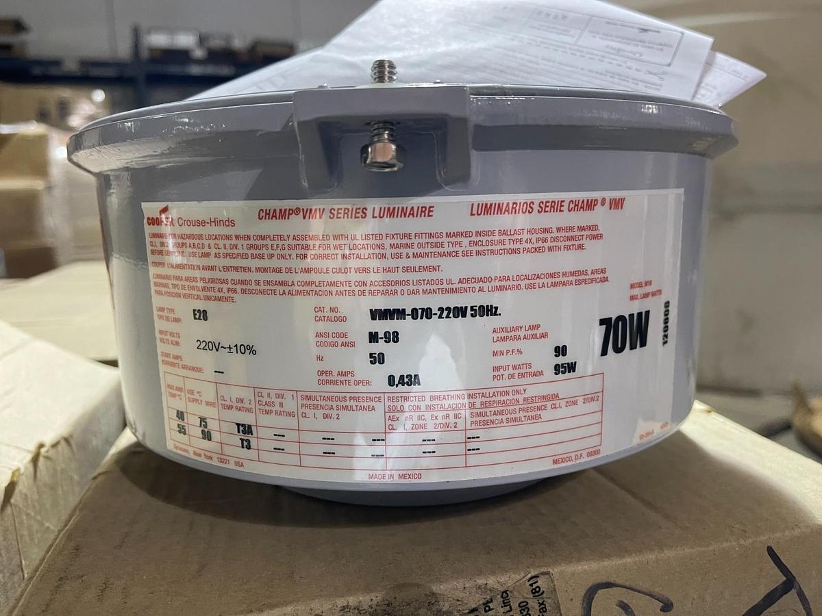 COOPER CROUSE HINDS CHAMP AD12 AD13 AD18 VMVM-070-220V 50 HZ 95 WATT 220 V