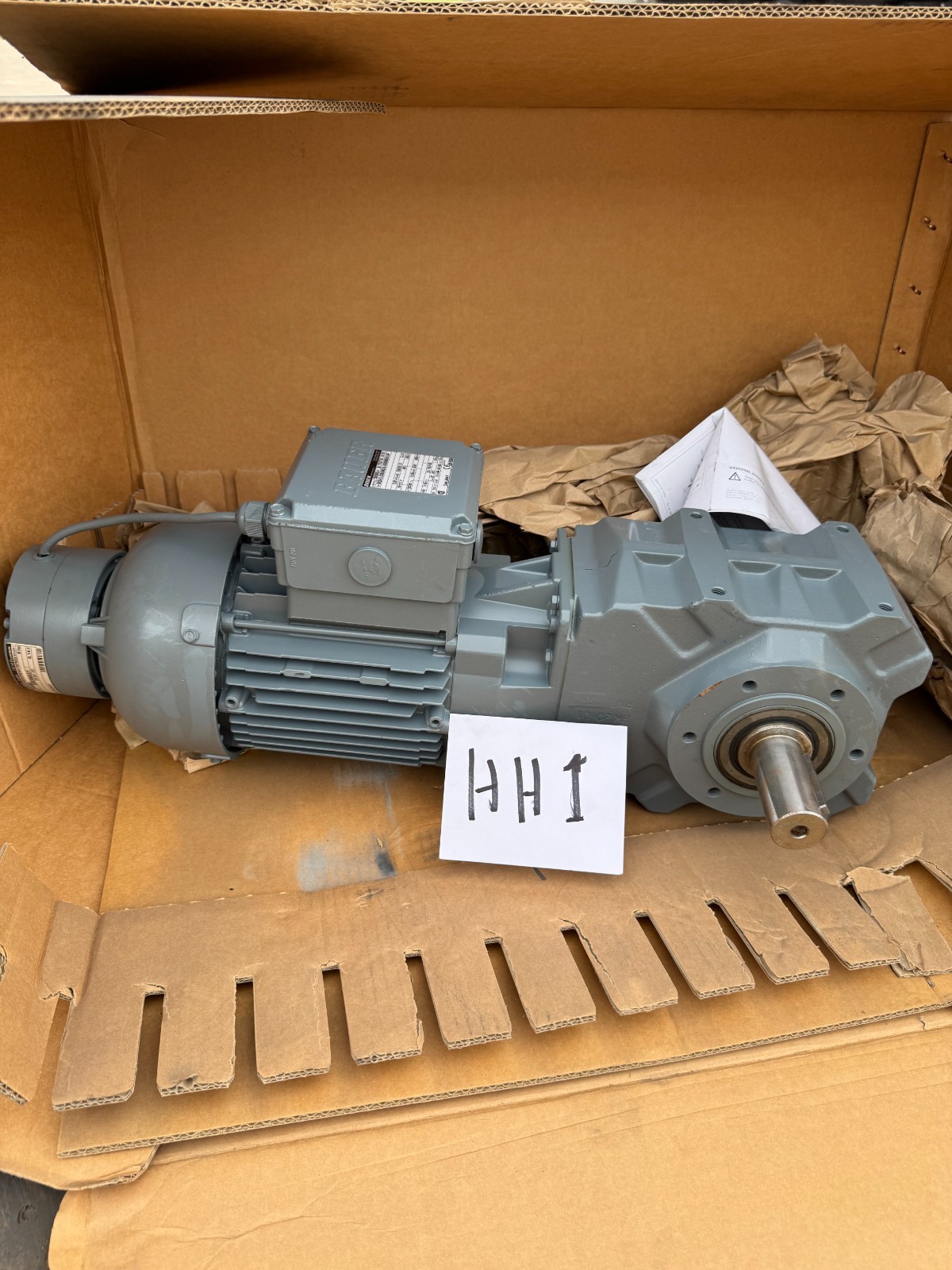 Bauer Gear Motor HH1 BK20-61L/D09XA62-SL-S/E008B8/AV-SP 1120/31.5/3360/94RPM
