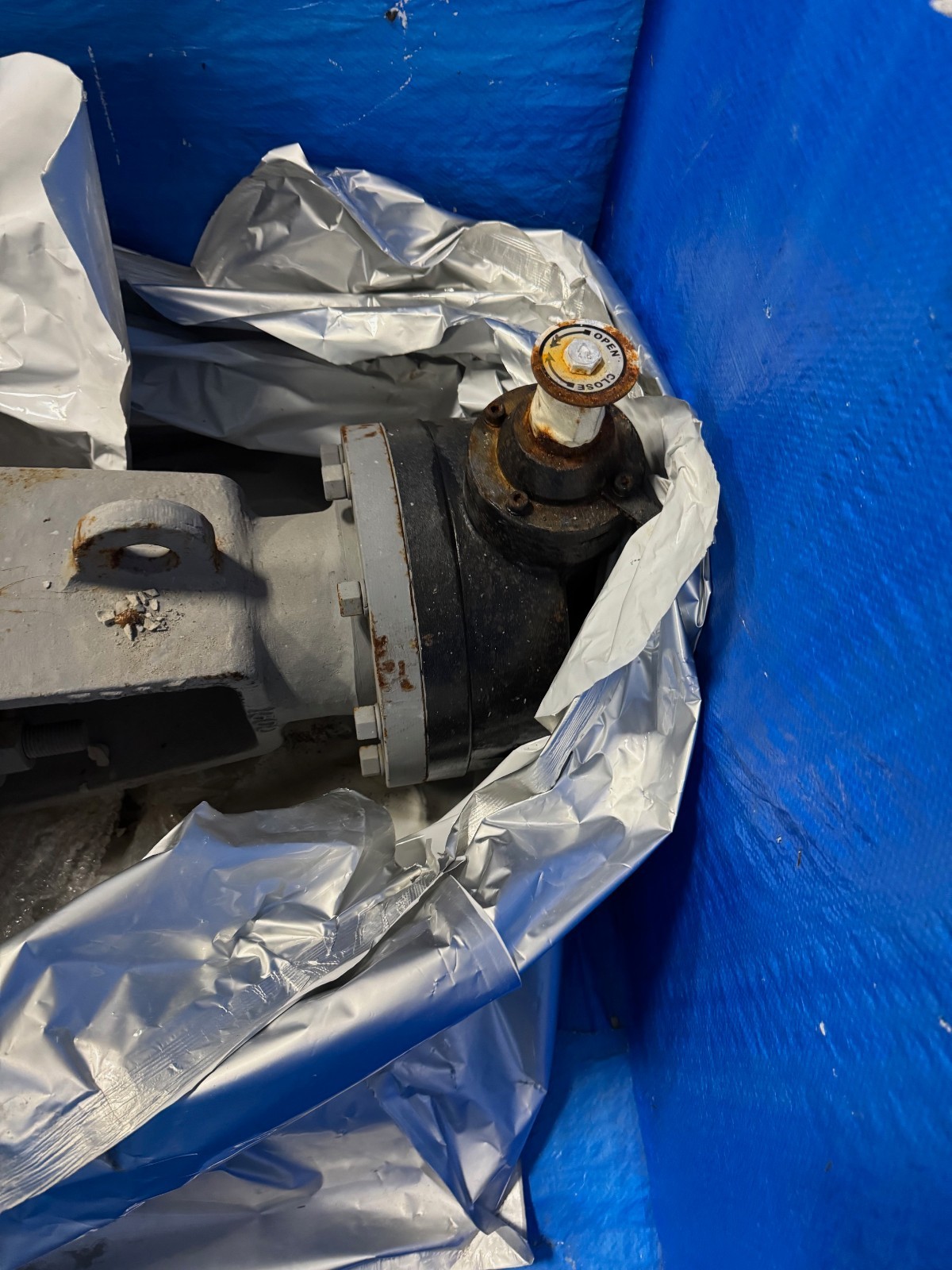 10" 1500 BW PRESSURE SEAL GATE VALVE WCB W GEAR OP P44 47 48 AEGIS