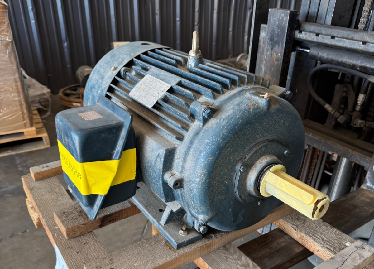 MARATHON GLOBETROTTER Motor 25 HP  284TTFCA6026 EX SEVERE DUTY VA3 208-230/460