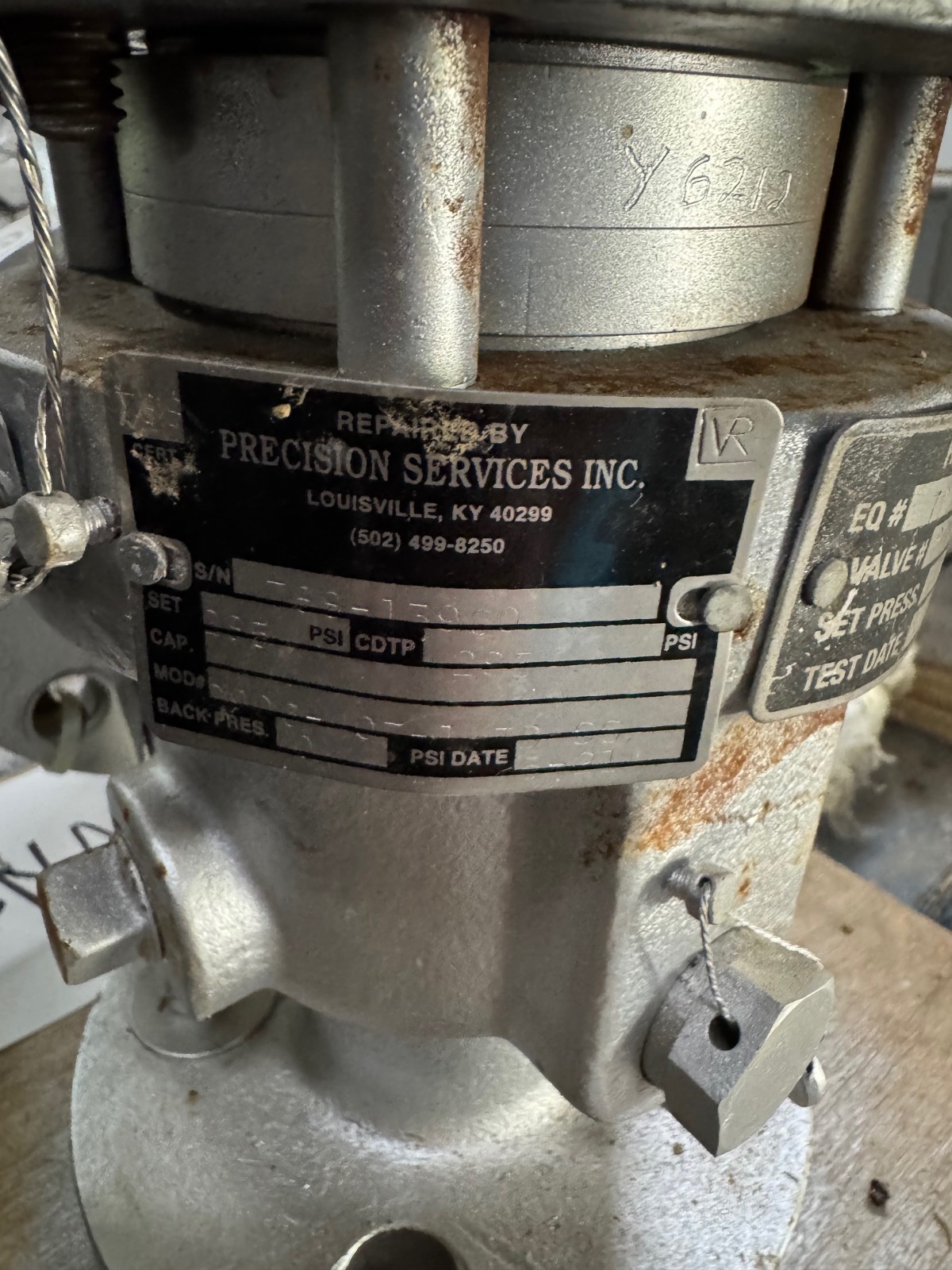 CONSOLIDATED 11/2" 300 X 2" 150 RELEIF VALVE VA8E WCB WITH PILOT 39PV07-2-CC-E-S