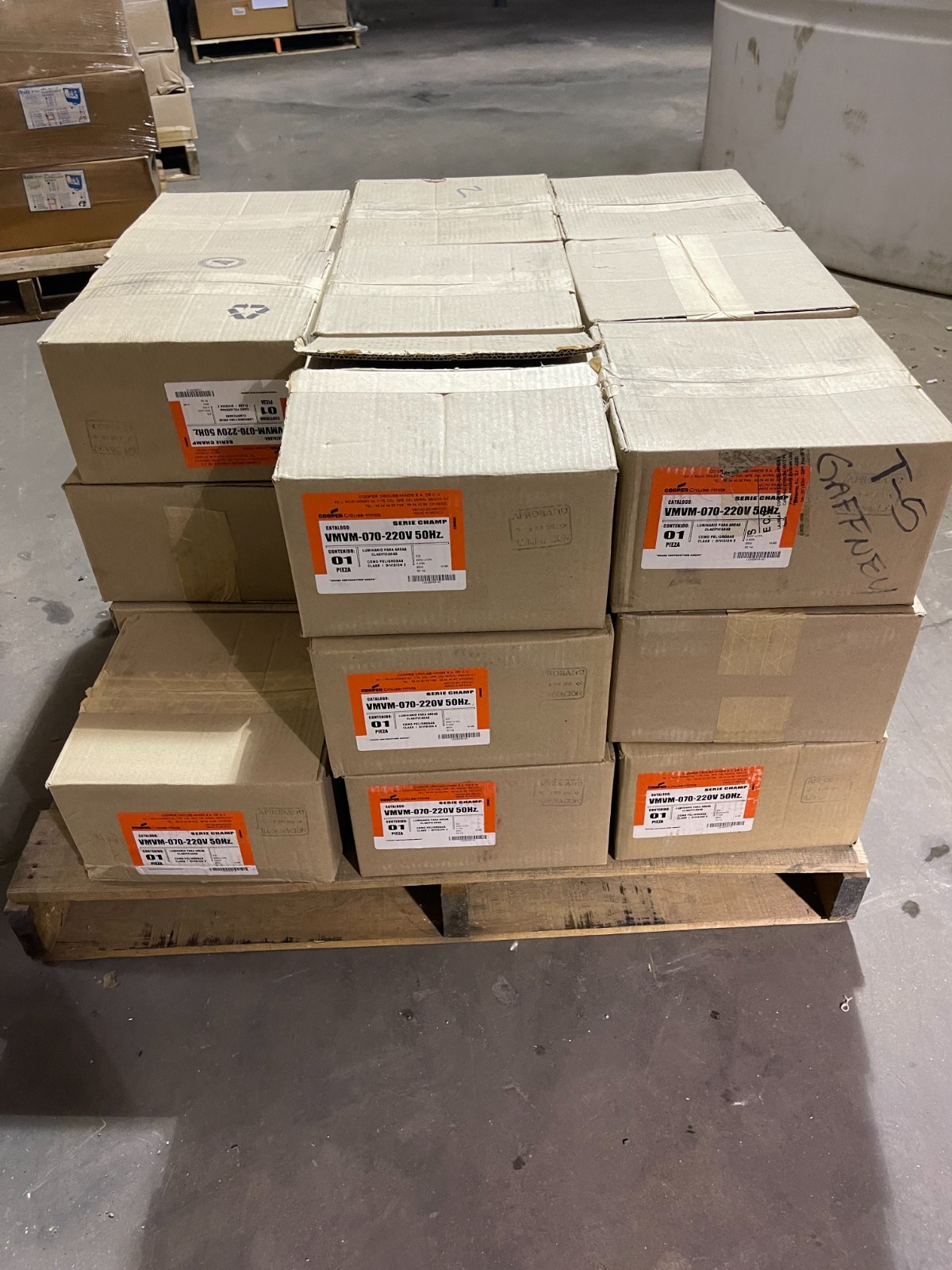COOPER CROUSE HINDS CHAMP AD12 AD13 AD18 VMVM-070-220V 50 HZ 95 WATT 220 V