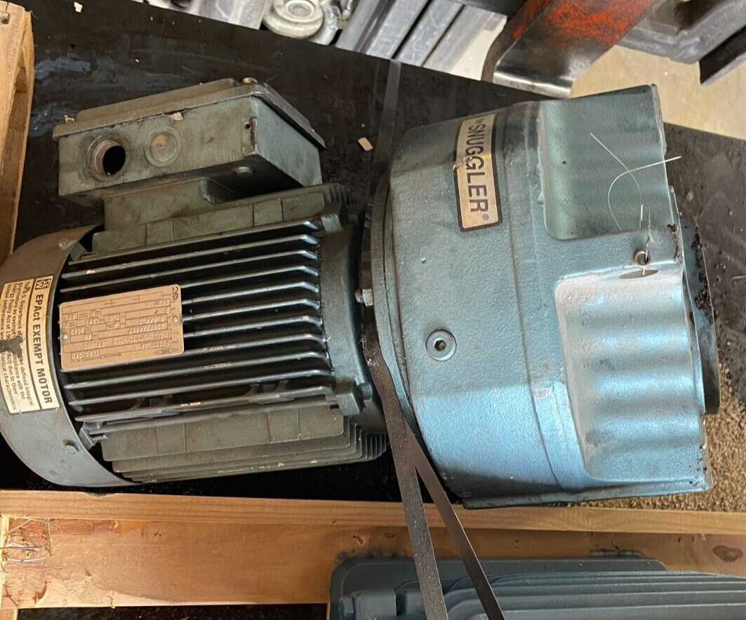 3 HP GEAR MOTOR 1720 RPM 230/460 V FRAME DT73 DRT100LS4  JFT100L34 1496 SNUGGLER