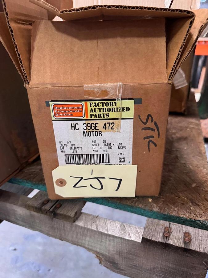 GENTEQ Motor 1/3 HP MODEL HC 39GE 472 V832BS ZJ7 1110 RPM 400/460 V 1 AMP 1 PH