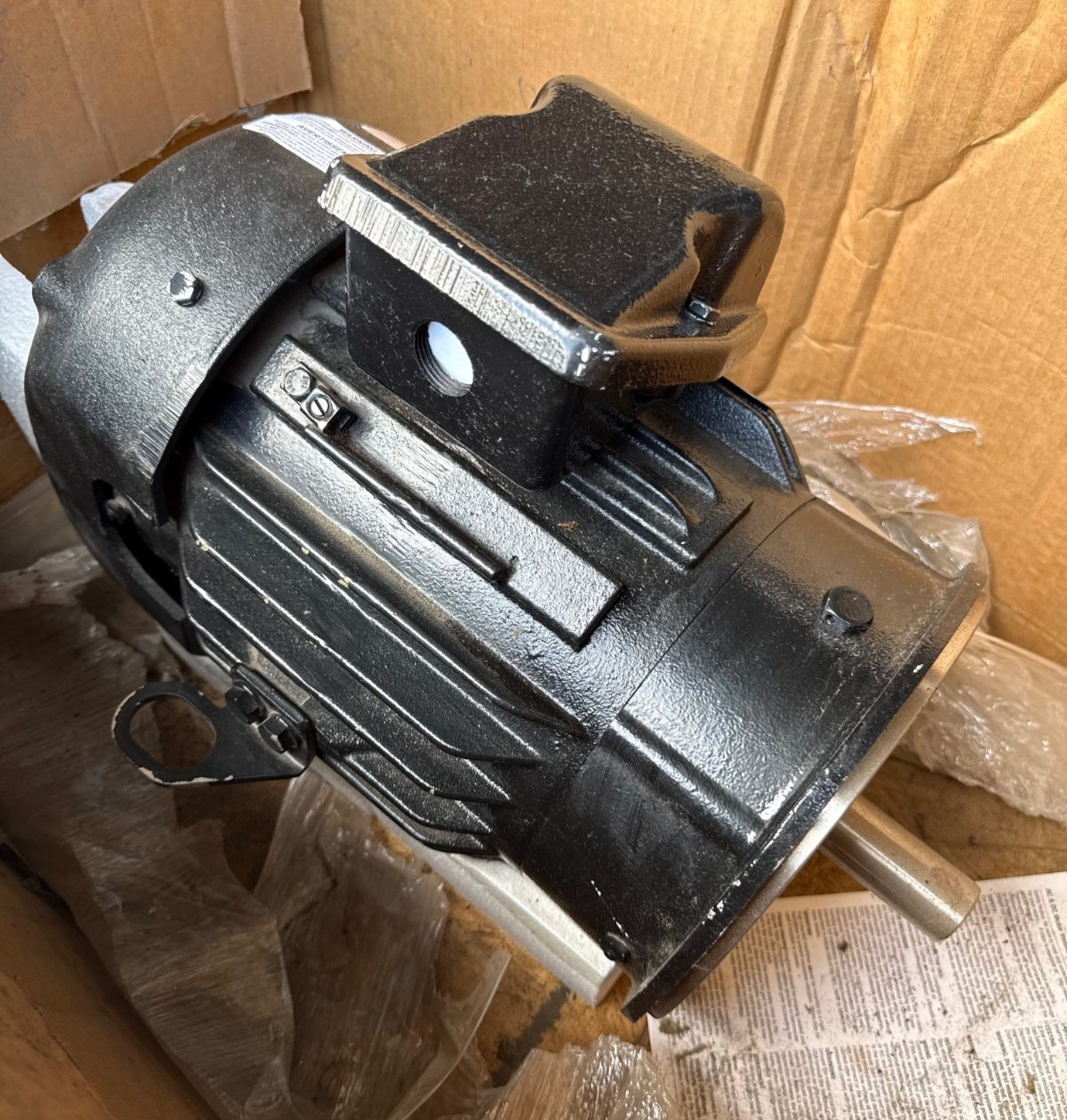 Used BALDOR SUPER E SEVERE DUTY 841XL MOTOR 5 HP MODEL 84Z06289 2XWA 3450 RPM 460 V 3