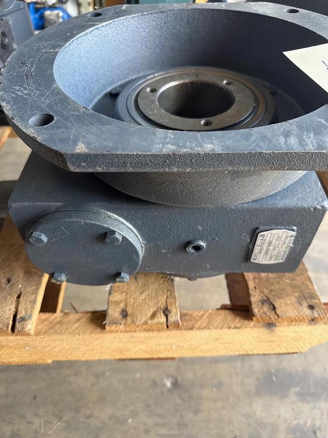 HUB CITY GEAR REDUCER 1XTF MOD 453-0220-64631 30-1 RATIO STYLE D0215
