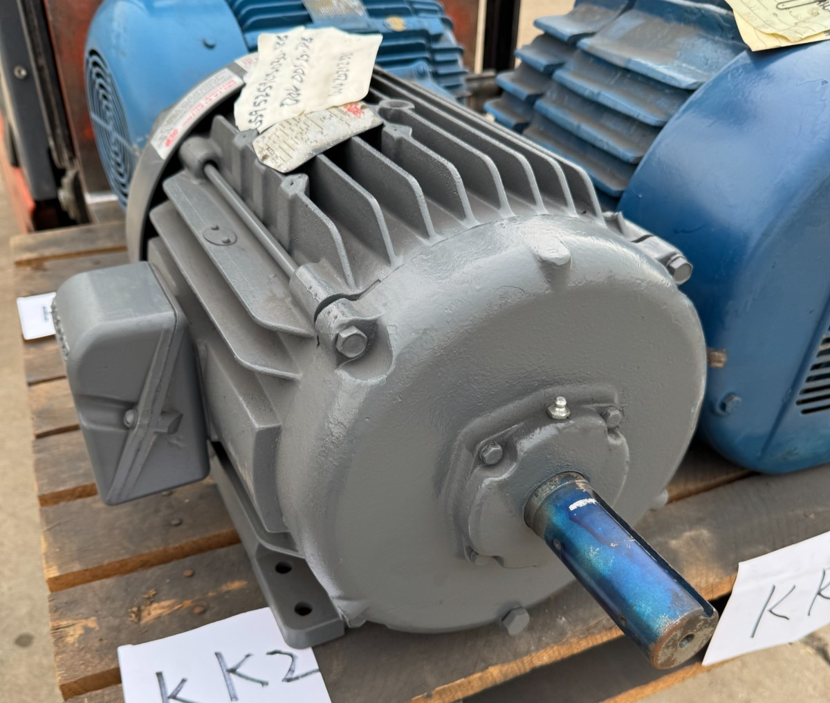 BALDOR SUPER E MOTOR KK2 15 HP MODEL 595C-1651770 RPM 460 V 3 PH 18 AMP FR 254T