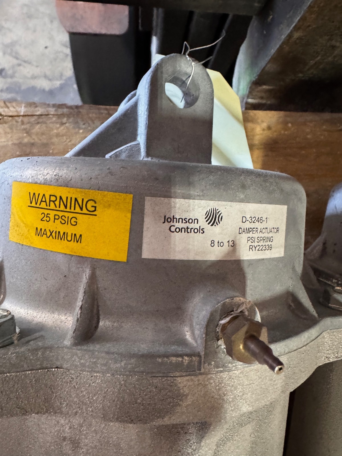 SIEMENS 6" DAMPER ACTUATOR 2PFS 1P 331-3060 ZM9 ZM10 30 PSI SPRING